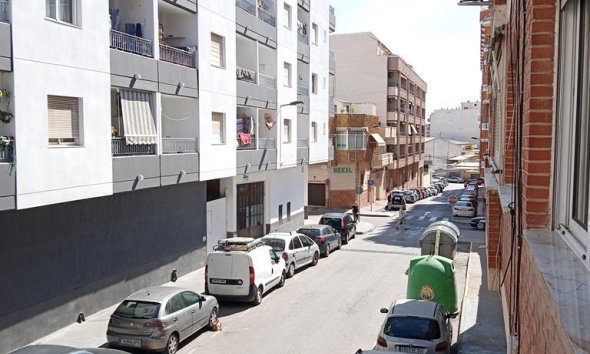 Revente - Apartment -
Torrevieja - El Molino