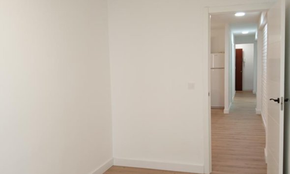 Revente - Apartment -
Torrevieja - El Molino