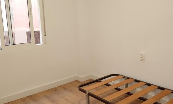Revente - Apartment -
Torrevieja - El Molino