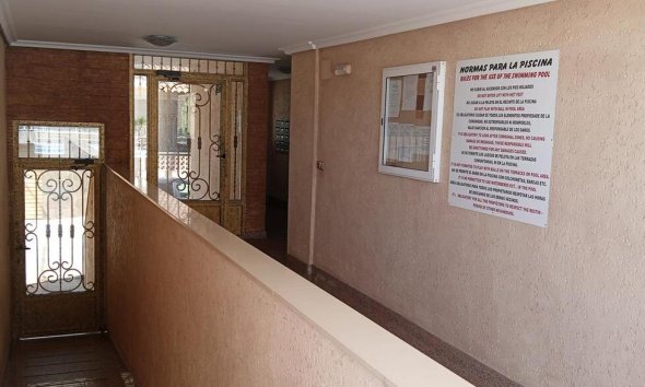 Revente - Apartment -
Los Montesinos - PUEBLO CENTRO