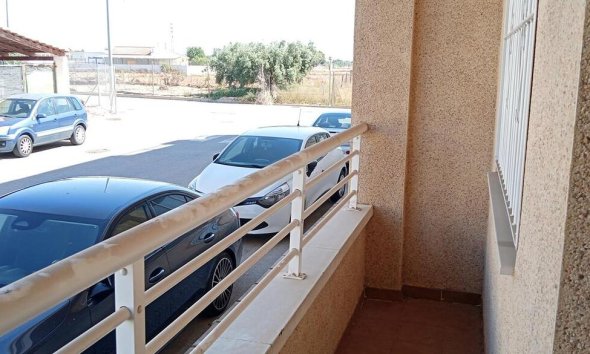 Revente - Apartment -
Los Montesinos - PUEBLO CENTRO