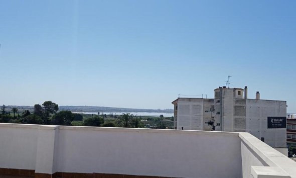 Revente - Apartment -
Los Montesinos - PUEBLO CENTRO