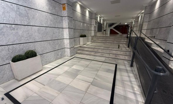 Revente - Apartment -
Torrevieja - Costa Blanca