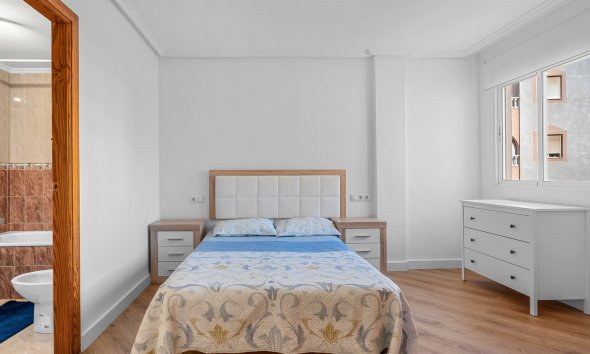 Revente - Apartment -
Torrevieja - Costa Blanca