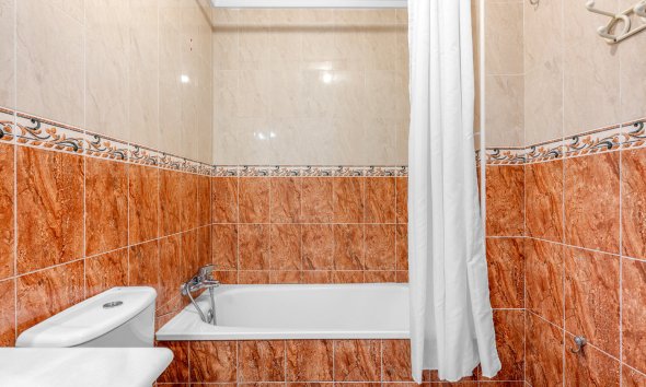 Revente - Apartment -
Torrevieja - Costa Blanca