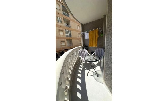 Revente - Apartment -
Torrevieja - Acequion