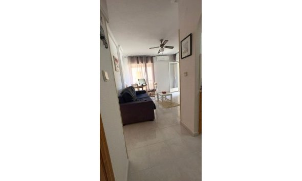 Revente - Apartment -
Torrevieja - Acequion