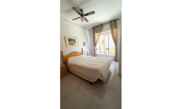 Revente - Apartment -
Torrevieja - Acequion