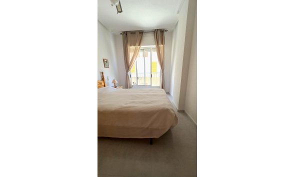 Revente - Apartment -
Torrevieja - Acequion
