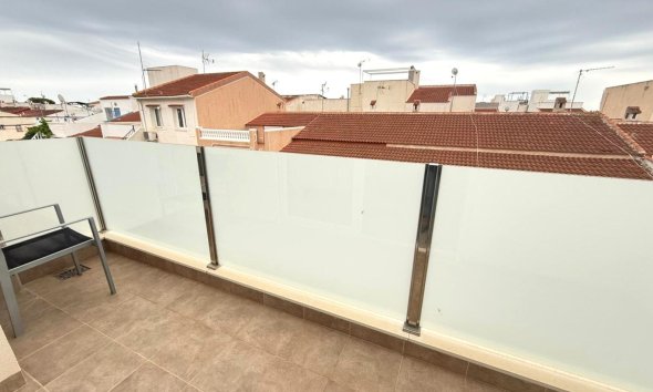 Revente - Town House -
Torrevieja - El Chaparral