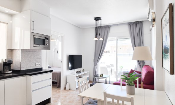 Reventa - Apartment -
Torrevieja - Costa Blanca