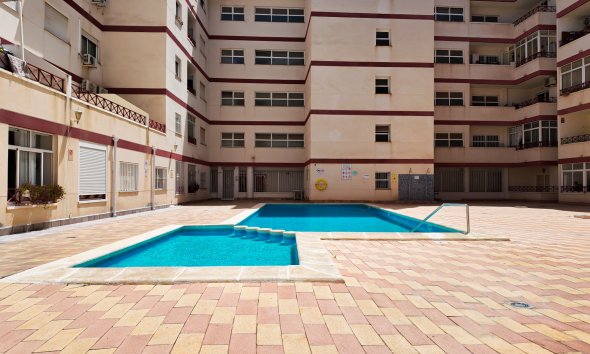 Revente - Apartment -
Torrevieja - Costa Blanca