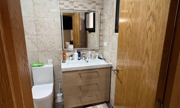 Revente - Apartment -
Torrevieja - Centro