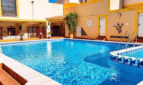 Revente - Apartment -
La Zenia - Costa Blanca