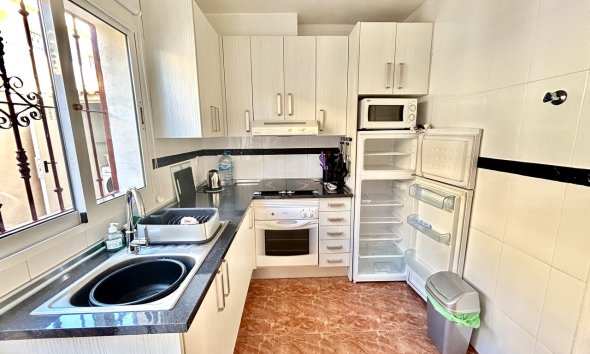 Revente - Apartment -
La Zenia - Costa Blanca