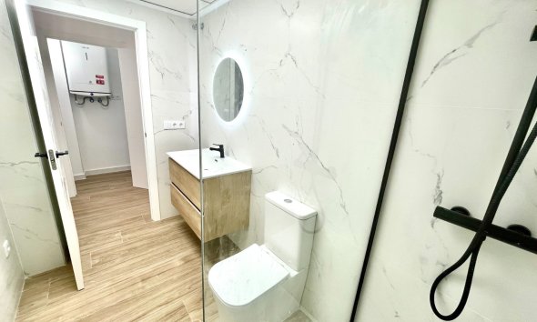 Reventa - Town House -
Daya Vieja - Costa Blanca