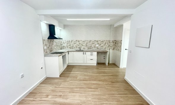 Reventa - Town House -
Daya Vieja - Costa Blanca