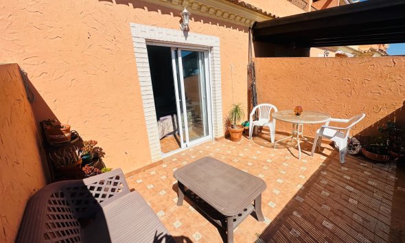 Revente - Town House -
Jacarilla - Inland