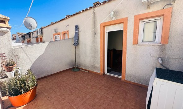 Revente - Town House -
Jacarilla - Inland