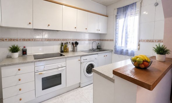 Revente - Apartment -
Torrevieja - Costa Blanca