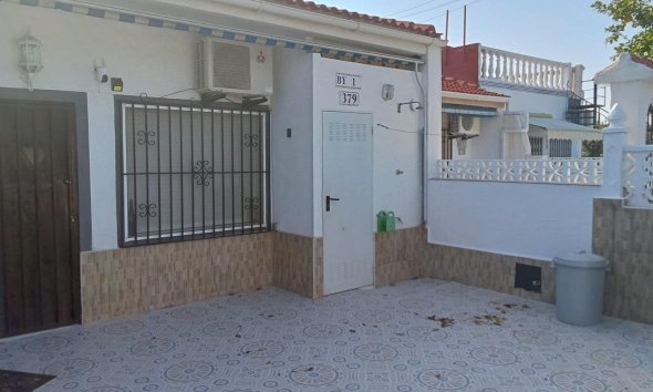 Revente - Bungalow -
Torrevieja - Torretas