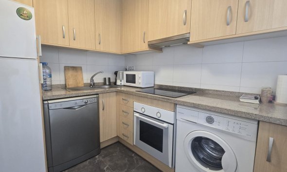 Revente - Apartment -
Torrevieja - Centro