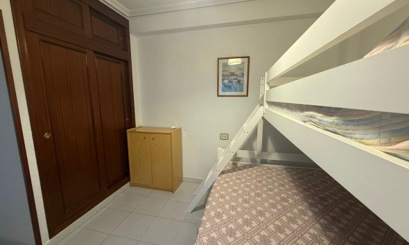 Revente - Apartment -
Torrevieja - Acequion