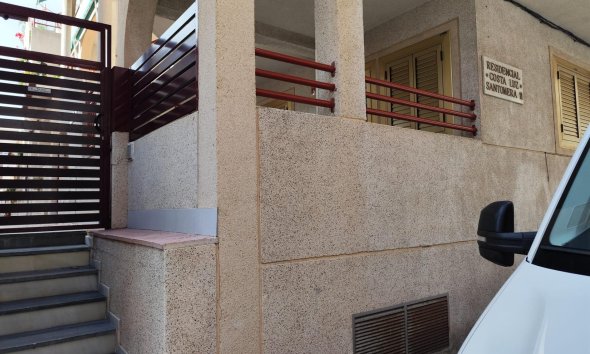 Revente - Apartment -
Torrevieja - Acequion