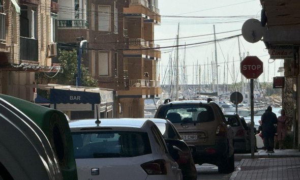 Revente - Apartment -
Torrevieja - Acequion