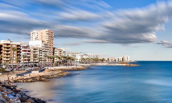 Revente - Apartment -
Torrevieja - Acequion