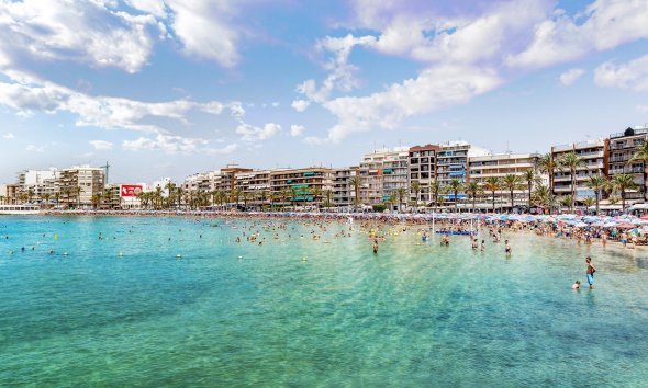 Revente - Apartment -
Torrevieja - Acequion