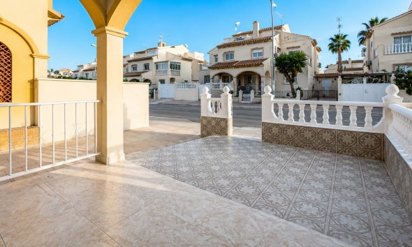 Revente - Town House -
Orihuela Costa - Costa Blanca