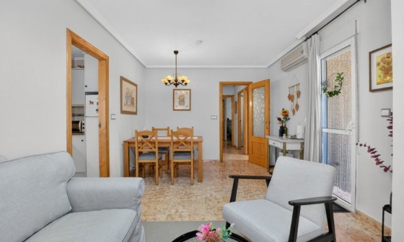 Revente - Apartment -
Torrevieja - Costa Blanca