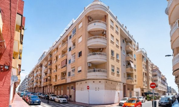 Revente - Apartment -
Torrevieja - Costa Blanca