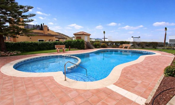 Revente - Apartment -
Algorfa - Inland
