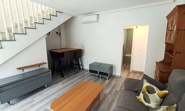 Revente - Villa -
Rojales - Inland