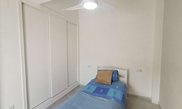 Revente - Villa -
Rojales - Inland