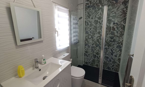 Revente - Villa -
Rojales - Inland