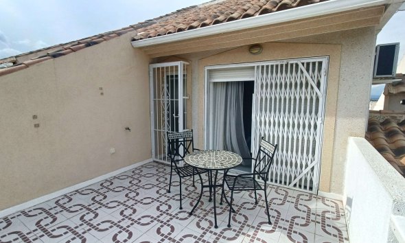 Revente - Villa -
Rojales - Inland