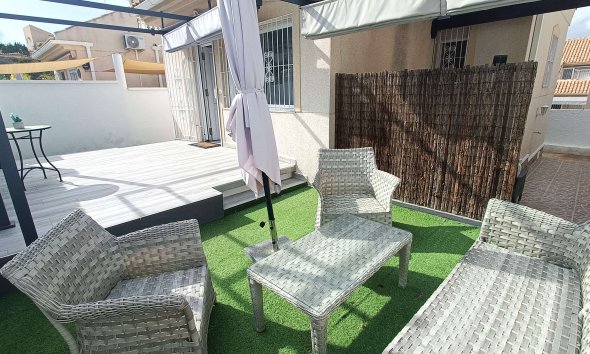 Revente - Villa -
Rojales - Inland