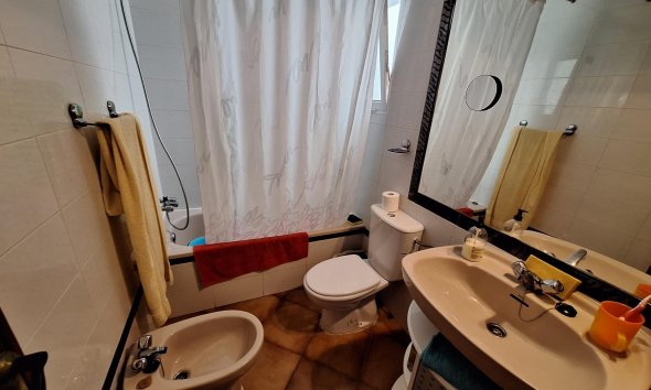 Revente - Apartment -
Torrevieja - Playa de los Locos