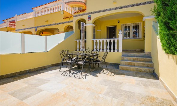 Reventa - Town House -
Orihuela Costa - Las Filipinas