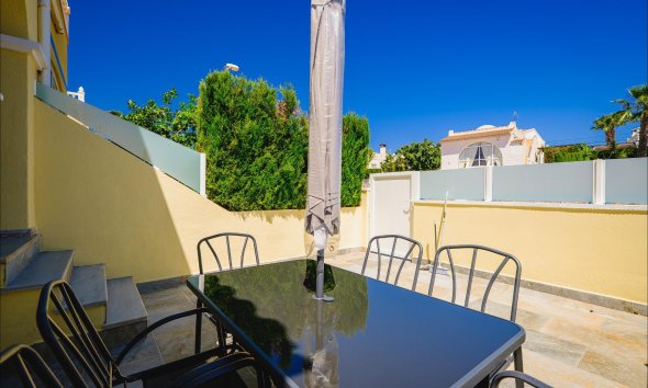 Reventa - Town House -
Orihuela Costa - Las Filipinas