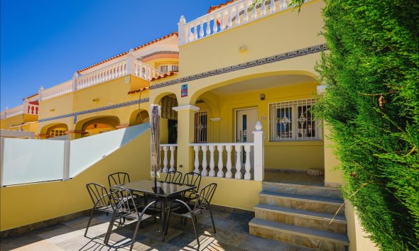 Reventa - Town House -
Orihuela Costa - Las Filipinas
