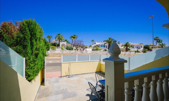 Reventa - Town House -
Orihuela Costa - Las Filipinas