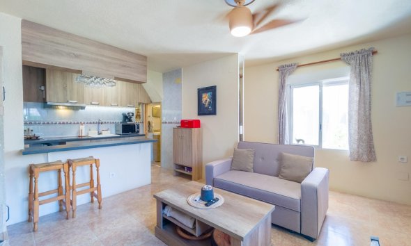 Reventa - Town House -
Torrevieja - Nueva Torrevieja