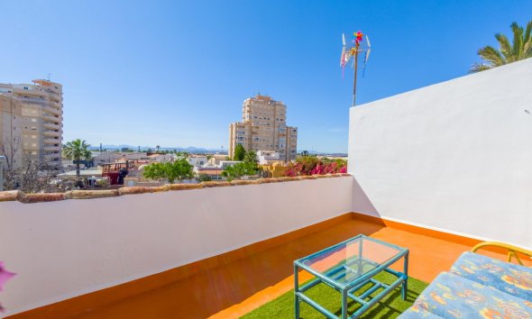 Reventa - Town House -
Torrevieja - Nueva Torrevieja
