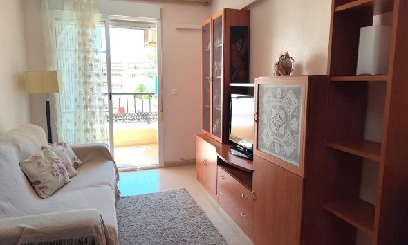 Revente - Apartment -
Torrevieja - Centro