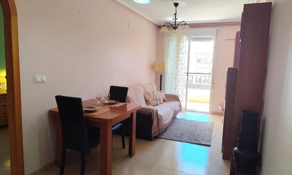 Revente - Apartment -
Torrevieja - Centro
