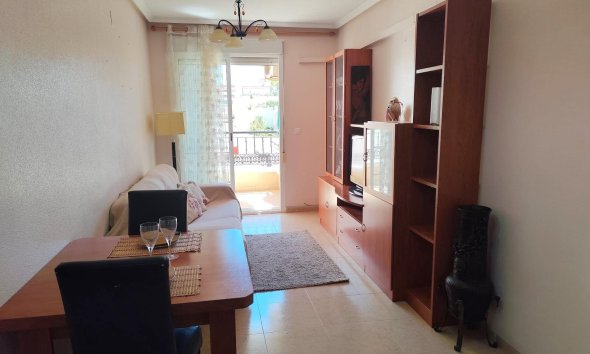 Revente - Apartment -
Torrevieja - Centro